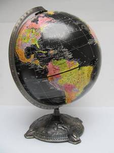 lot 372 image: Vintage Black Globemaster 12 Globe Metal Base