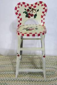 lot 25 image: Metal kitchen stool...