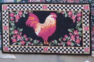 Rooster throw rug...