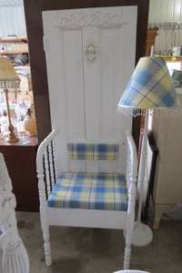 lot 61 image: Matching door bench and floor lamp...