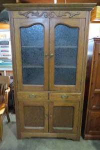 lot 88 image: Vintage hutch with drawer and stora...