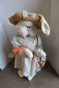 lot 109 image: Stuffed Easter bunny and rabbit fig...