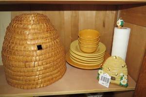 lot 123 image: Yellow dishes and bowls, beehive an...
