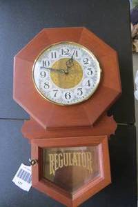 lot 127 image: Regulator Turncraft Clock Co. wall ...