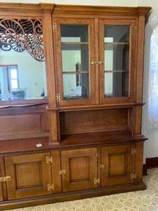 lot 208 image: Large 2-piece 11ft long mirrored ba...