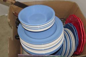 lot 199 image: Furio stoneware, blues and yellows...