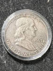 1963-D US FRANKLIN HALF DOLLAR IN AIRTITE