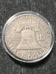 1963-D US FRANKLIN HALF DOLLAR IN AIRTITE