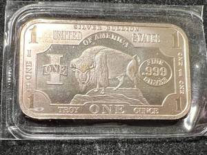 lot 11 image: 1 TROY OZ .999 FINE SILVER BUFFALO BAR