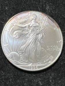 lot 22 image: 1996 AMERICAN SILVER EAGLE 1 TROY OZ .999 FINE SILVER