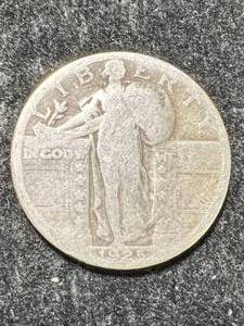 lot 45 image: 1925 US STANDING LIBERTY QUARTER