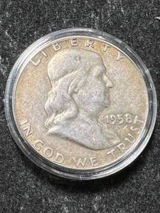 lot 52 image: 1958-D US FRANKLIN HALF DOLLAR IN AIRTITE