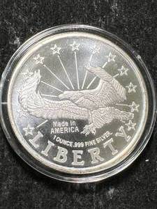 lot 84 image: 1 TROY OZ .999 FINE SILVER LIBERTY ROUND IN AIRTITE
