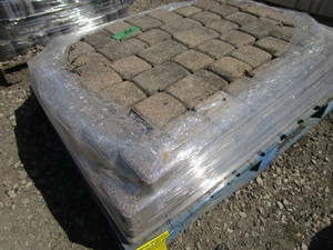 lot 94 image: Pavers