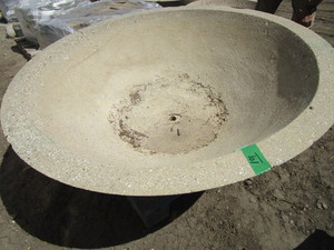 lot 101 image: Basin - Planter Water Feature, 60D x 19H