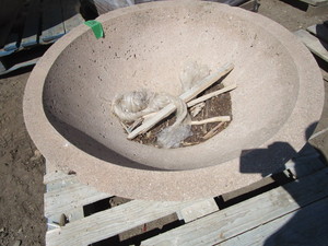 lot 102 image: Basin - Planter Water Feature, 37D x 12H