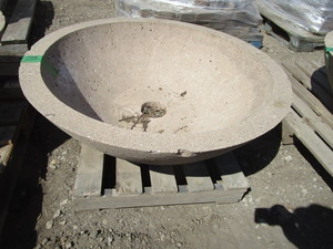lot 105 image: Basin - Planter Water Feature, 37D x 12H