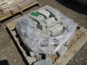 lot 128 image: Tumbled Granite Edging