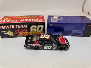 lot 77 image: Geoffrey Bodine #60 Power Team 2000 Monte Carlo