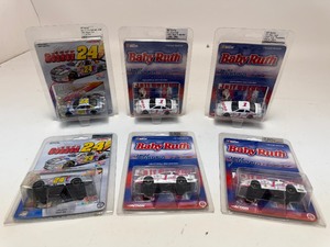 lot 32 image: Lot of (6) Jeff Gordon Diecast