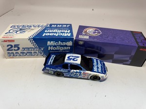 lot 129 image: Jerry Nadeau #25 Michael Holigan 2000 Monte Carlo
