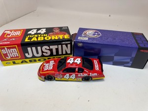 lot 139 image: Justin Labonte #44 Slim Jim 2000 Monte Carlo