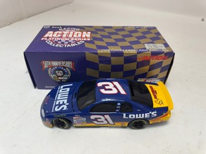 lot 145 image: Mike Skinner #31 Lowes 1998 Monte Carlo