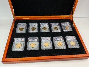 lot 58 image: 10pc ICG 2007 SP69 P&D First Day Issue Dollar Set in Display Box