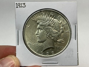 lot 72 image: 1923 Silver Peace Dollar