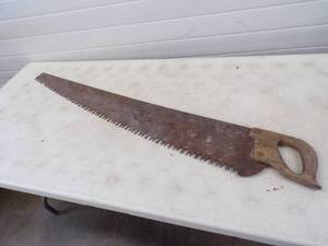 lot 42 image: Vintage Saw