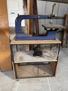 lot 53 image: Scroll Saw with Stand