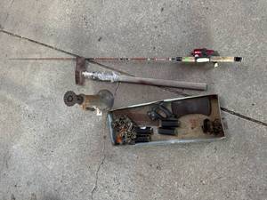 lot 149 image: Vintage Jack, Splitting Maul, Axe Head, Fishing Pole