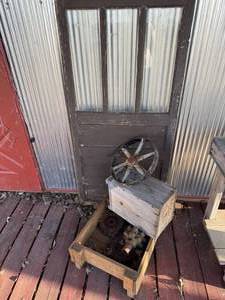 lot 164 image: Vintage Door, Crate and wheel