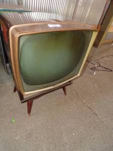 lot 109 image: Vintage TV