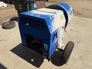 Pull Behind Concrete Mixer, Honda 240 Engine