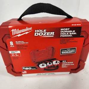 New Milwaukee 49-22-4019  8 Piece Bi-Metal Hole Saw Kit 1 1/2", 2", 2 1/8", 2 1/4"