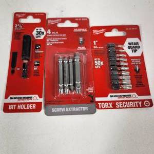 lot 18 image: Lot Of Three New Milwaukee Items 2 38 Bit Holder 48-32-4502, 4 Piece Screw Extractor Set And 1 10 Piece Impact Bit Set