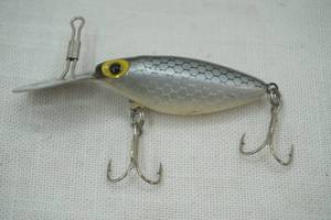 lot 41 image: Vintage Thin Fin Hot N Tot Lure