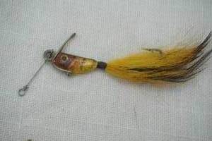 lot 47 image: Vintage Heddon Fly Fishing Lure