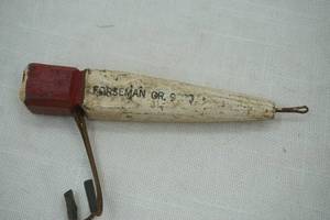 lot 58 image: VintageAntique Wooden Fishing Lure Foresman