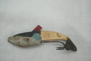 lot 76 image: Vintage VIVIF Rubber Minnow-France