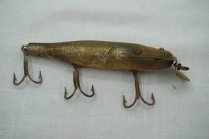 lot 101 image: Vintage Creek Chub Wooden Minnow