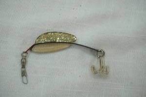 lot 122 image: Vintage Fishing Lure