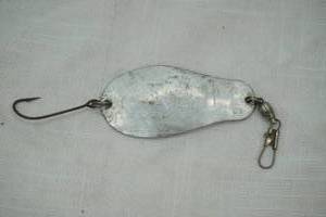 lot 127 image: AntiqueVintage Spoon Lure