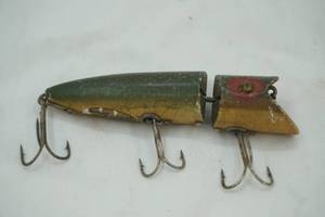 lot 139 image: Vintage Heddon Zig Wag jointed Fishing Lure