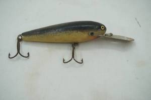 lot 185 image: Vintage Rapala Deep River 90 Fishing Lure