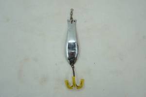 lot 222 image: Vintage Spoon Lure. Toronto.