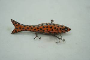 lot 233 image: Vintage Ice Spearing DecoyLure