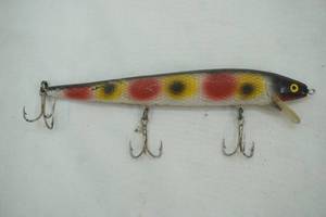 lot 245 image: Vintage Whopper Stopper Hellcat Fishing Lure