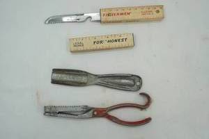 lot 292 image: Vintage Fish Cleaning Tools